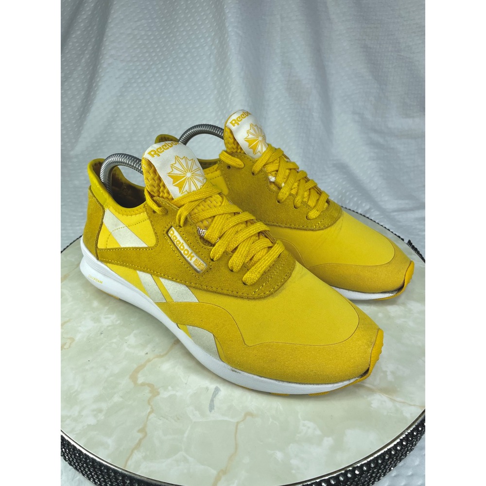 Reebok Classic Nylon SP Running Shoes Womens 10 Yellow Low Top Athletic Sneakers